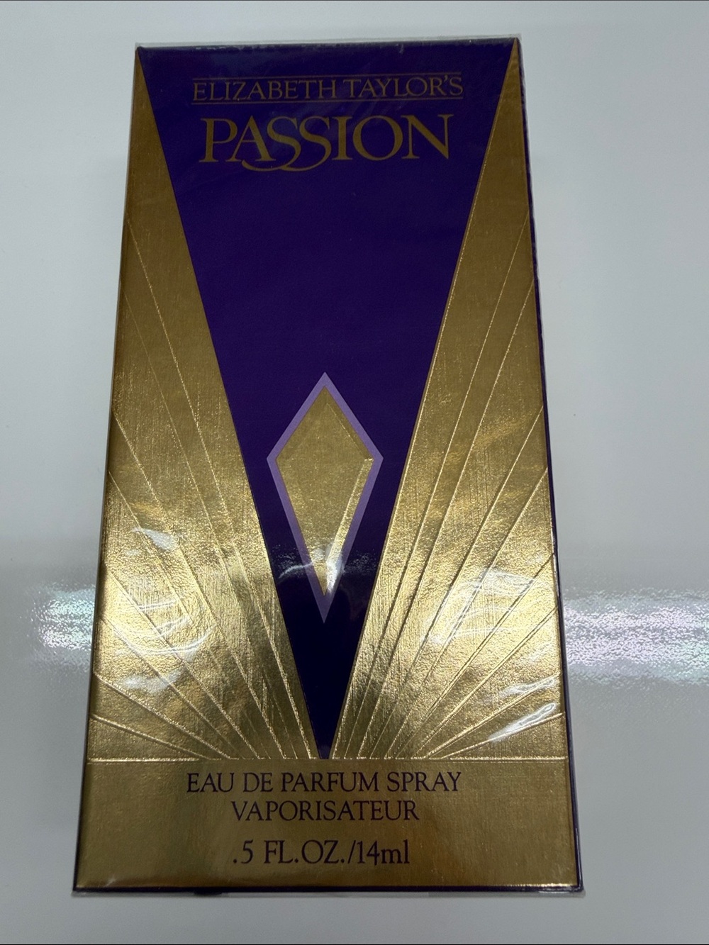 Elizabeth Taylor Passion Eau de Parfum Spray - Purple & Gold